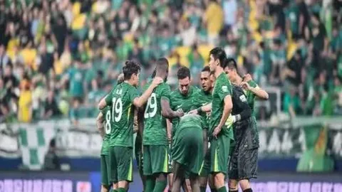 王楚钦亚洲杯首战险胜阿拉米扬，喜迎开门红